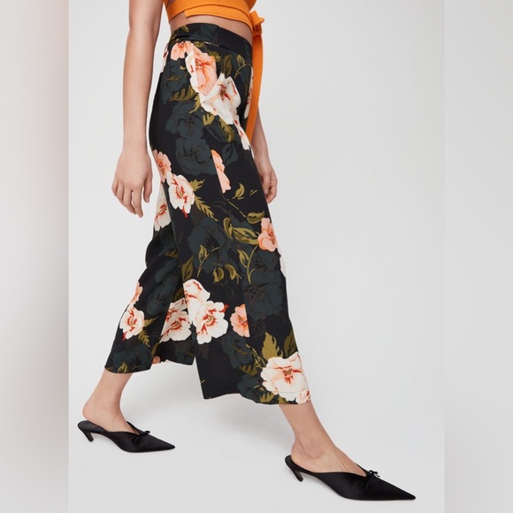 Aritzia Wilfred Faun Pant Wide-Leg Navy Blue with Floral Print XXS - Picture 6 of 11